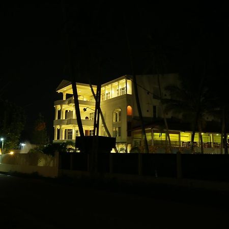 Navro Beach Resort Panadura Eksteriør billede
