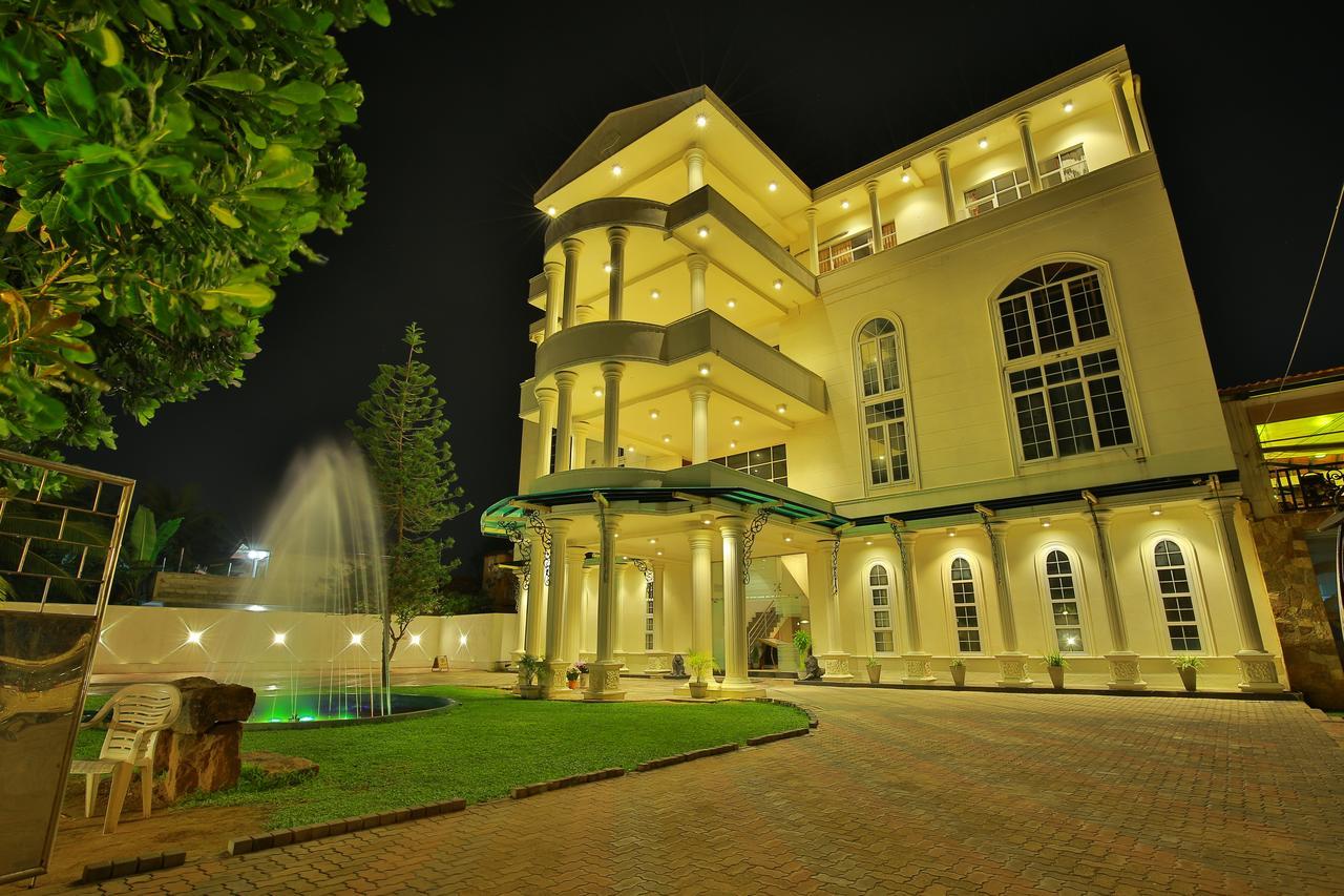 Navro Beach Resort Panadura Eksteriør billede