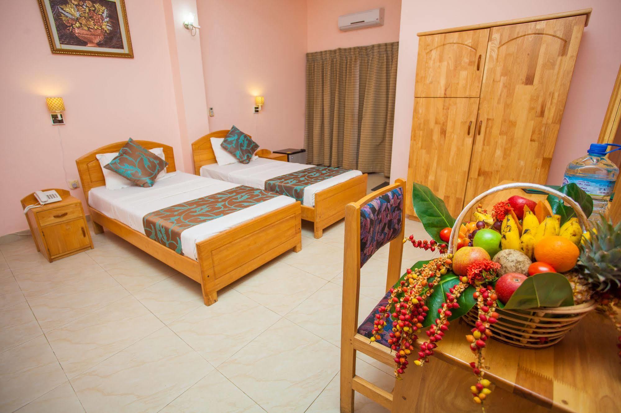 Navro Beach Resort Panadura Eksteriør billede